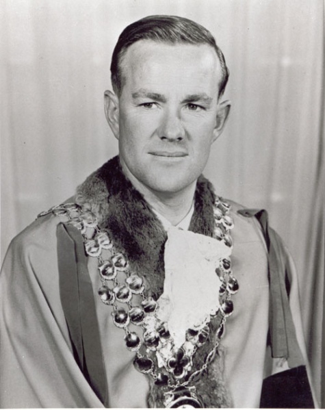 File:HILL-Ronald-John-(Mayor-1963-67).jpg